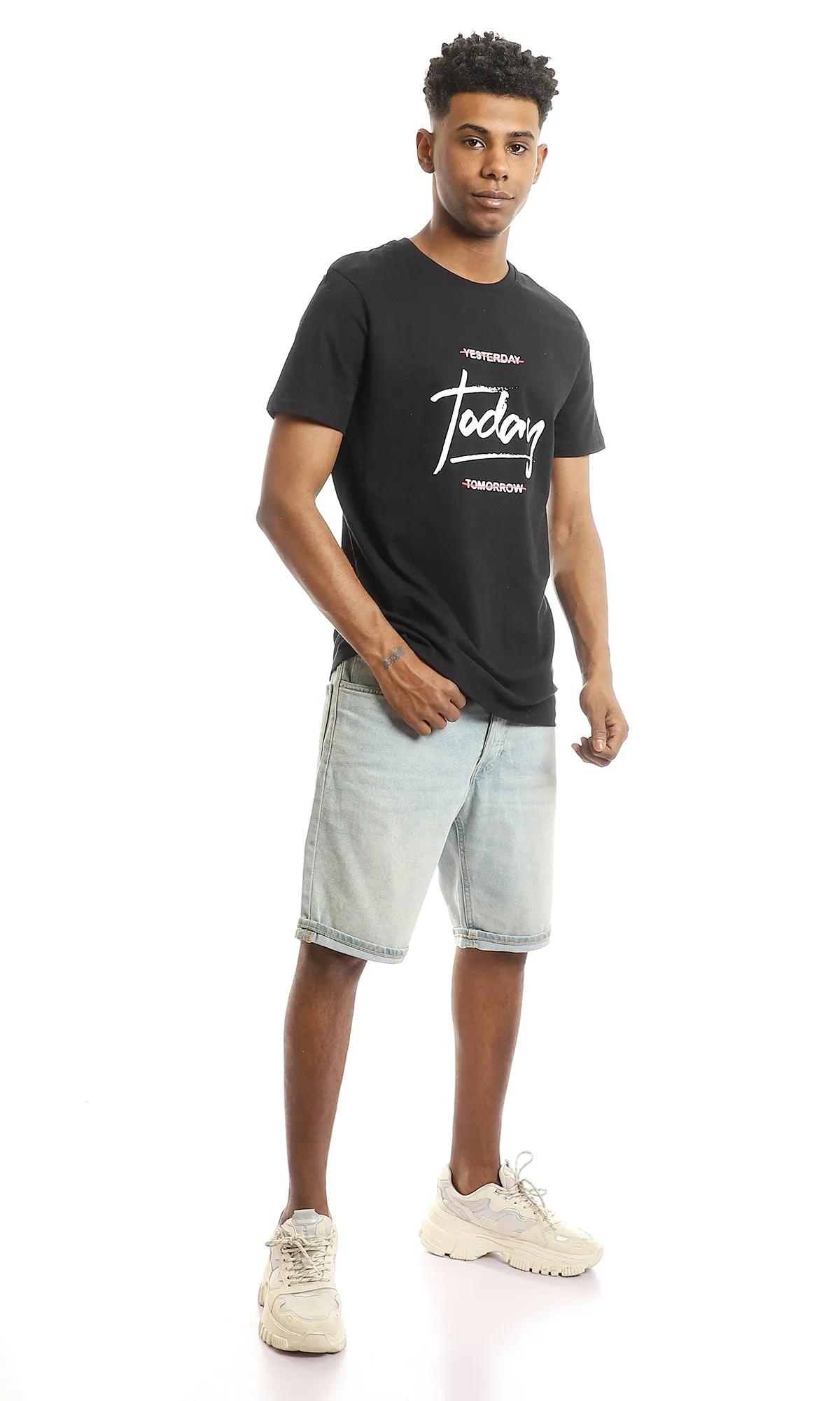 97745 Chest Printed Round Neck T-Shirt - Black