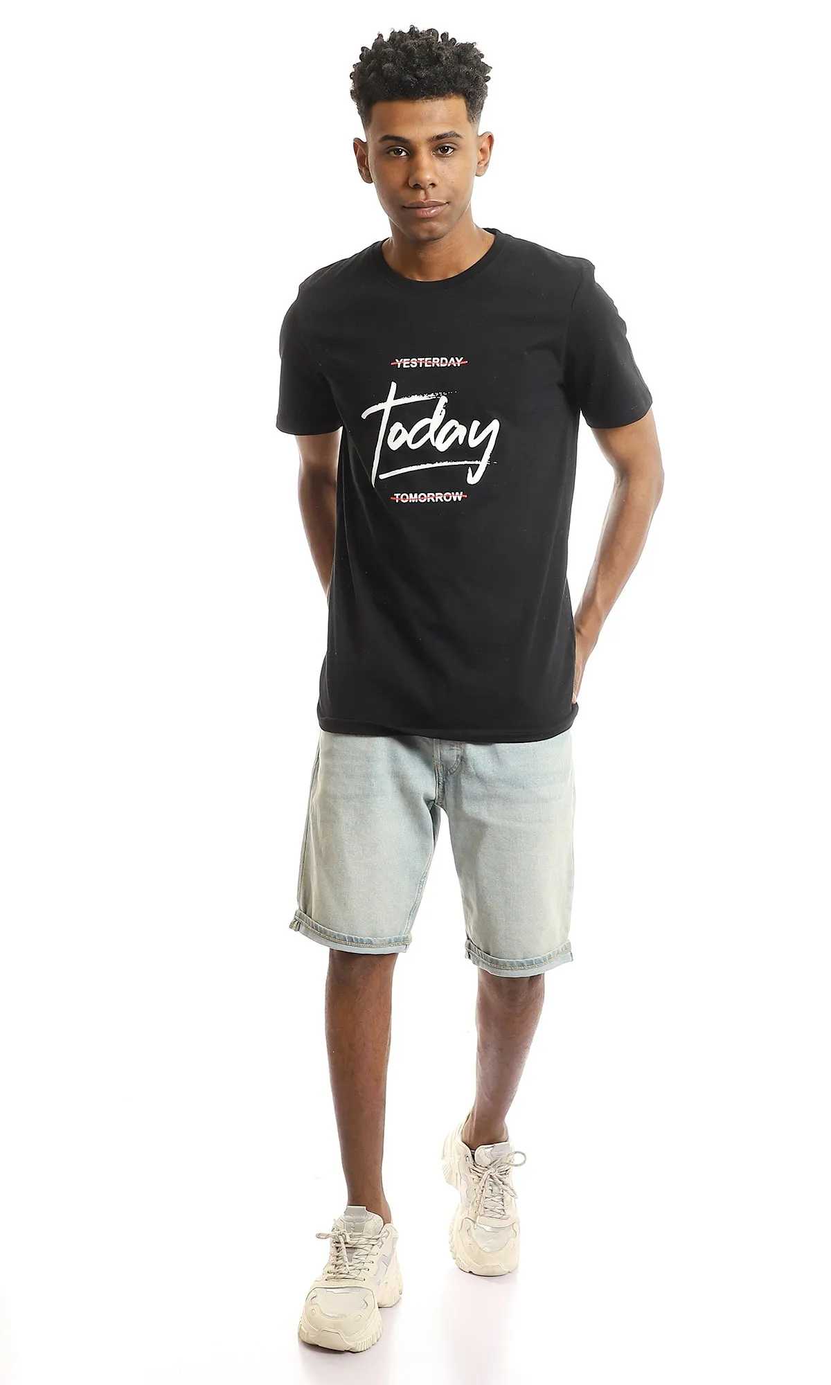 97745 Chest Printed Round Neck T-Shirt - Black