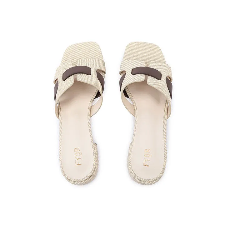 Chic Everyday Mule HL 224