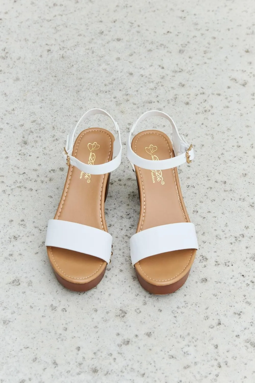 DDK Clog-Style Open-Toe Wooden Platform Heels