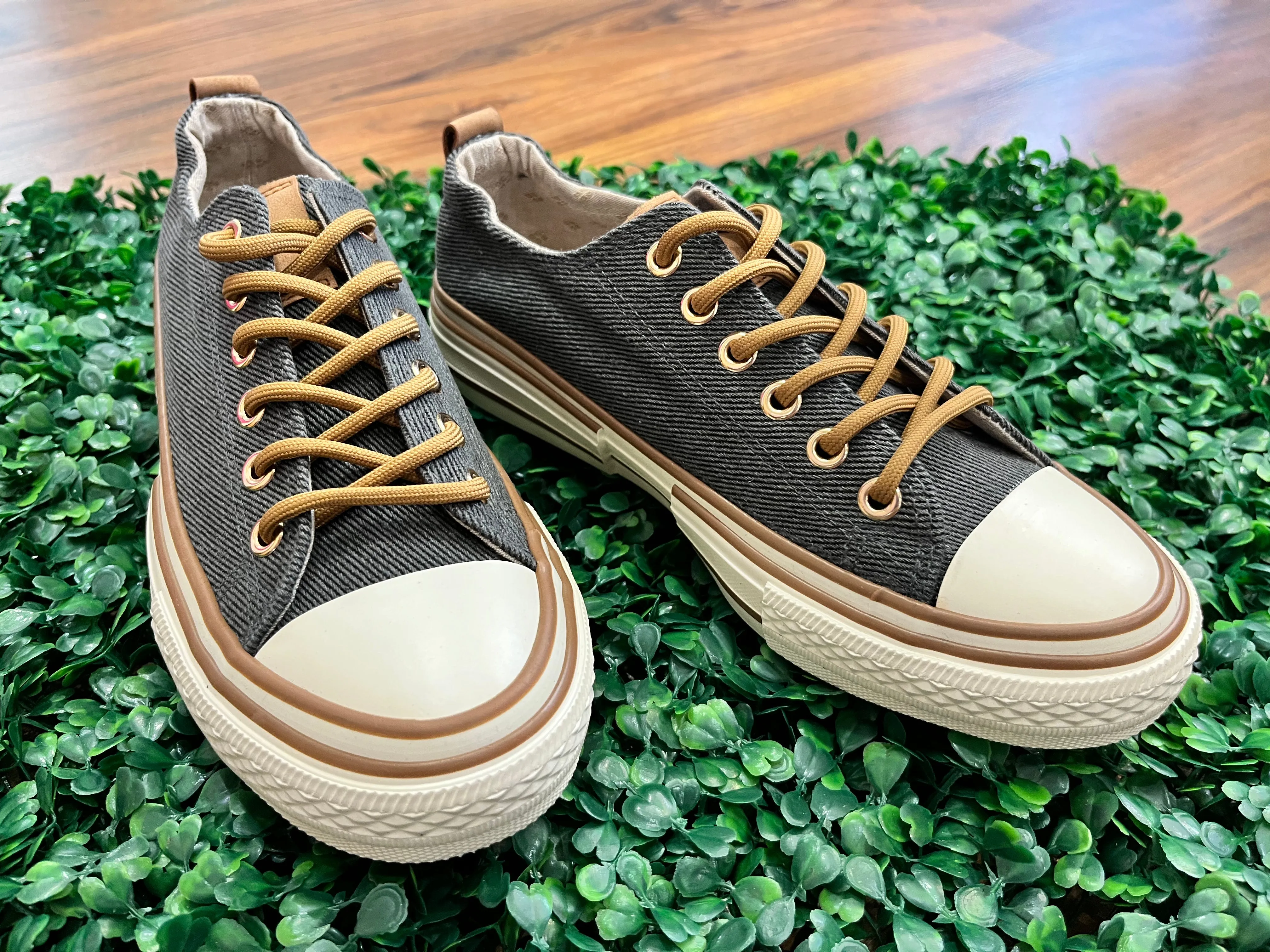 Driana Shoe *FINAL SALE*