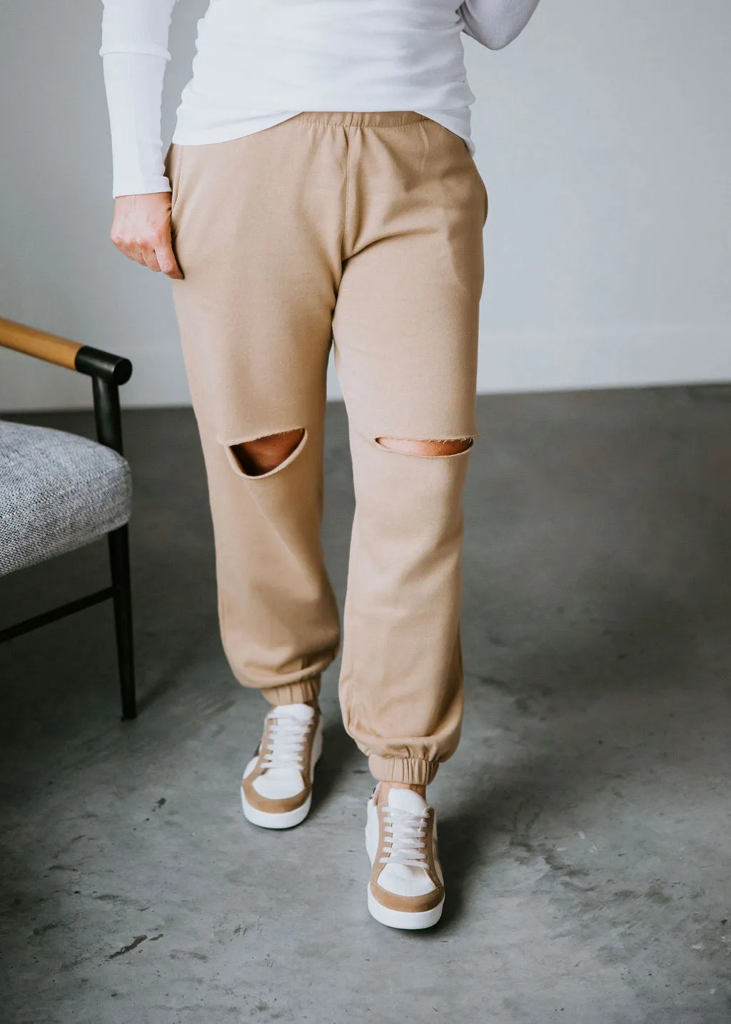 Kole Knee Slit Jogger