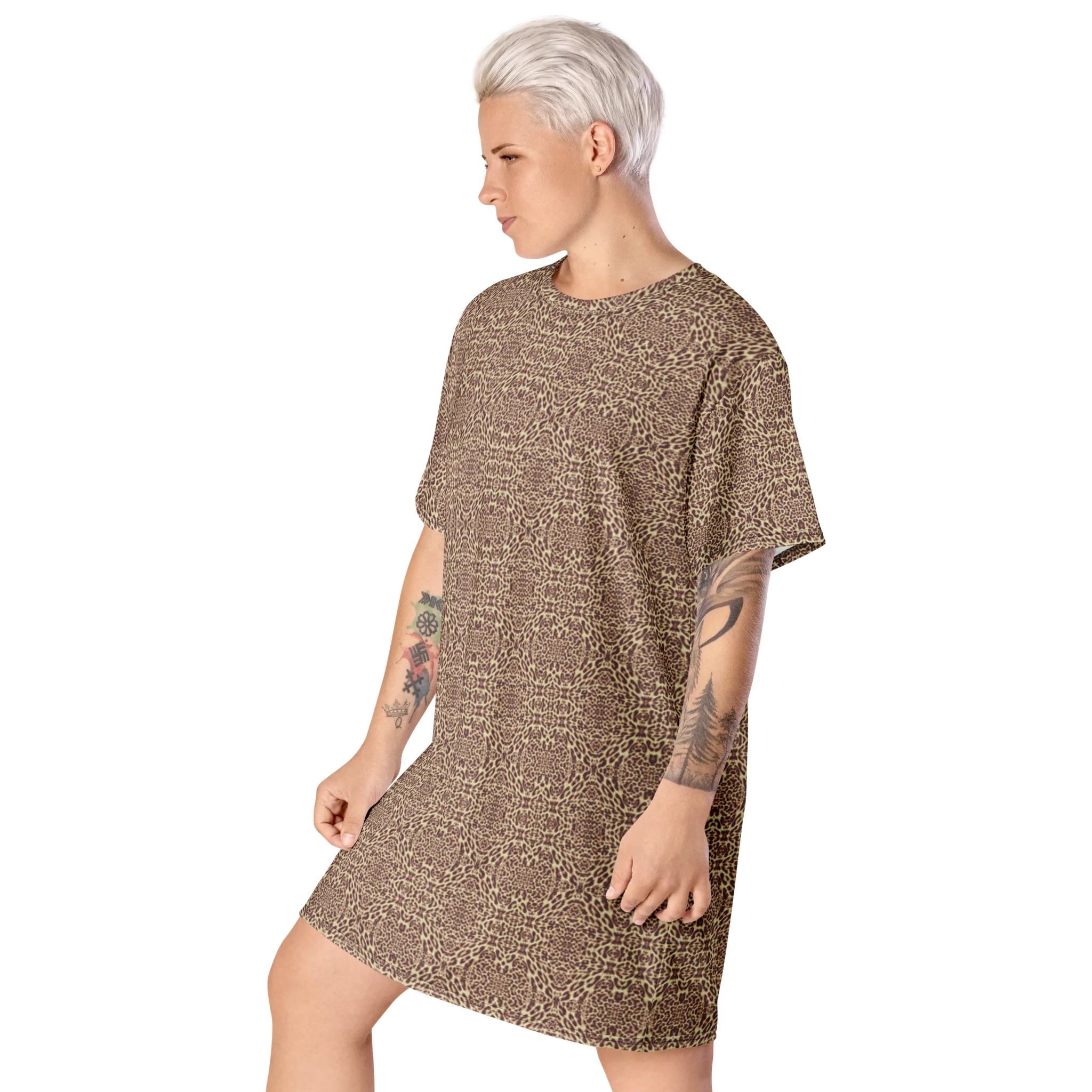 Recursia Contemplative Jaguar T-Shirt Dress In Pink