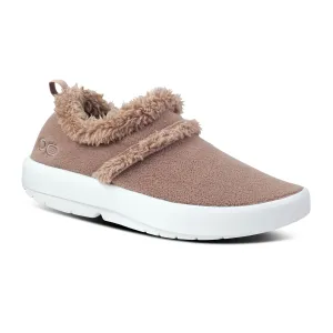 Women's OOcoozie Low Shoe in Chocolate